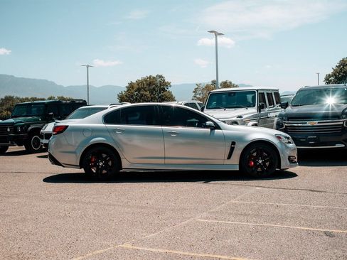 Used 2017 Chevrolet SS RWD image 8