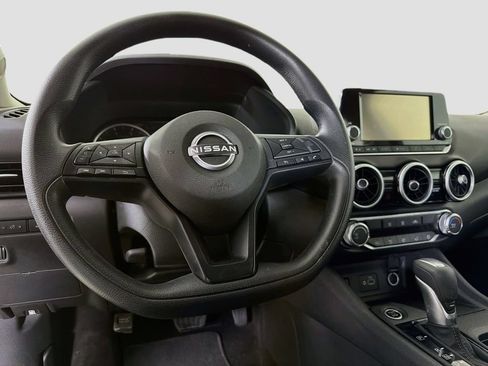 Used 2025 Nissan Sentra S FWD image 13