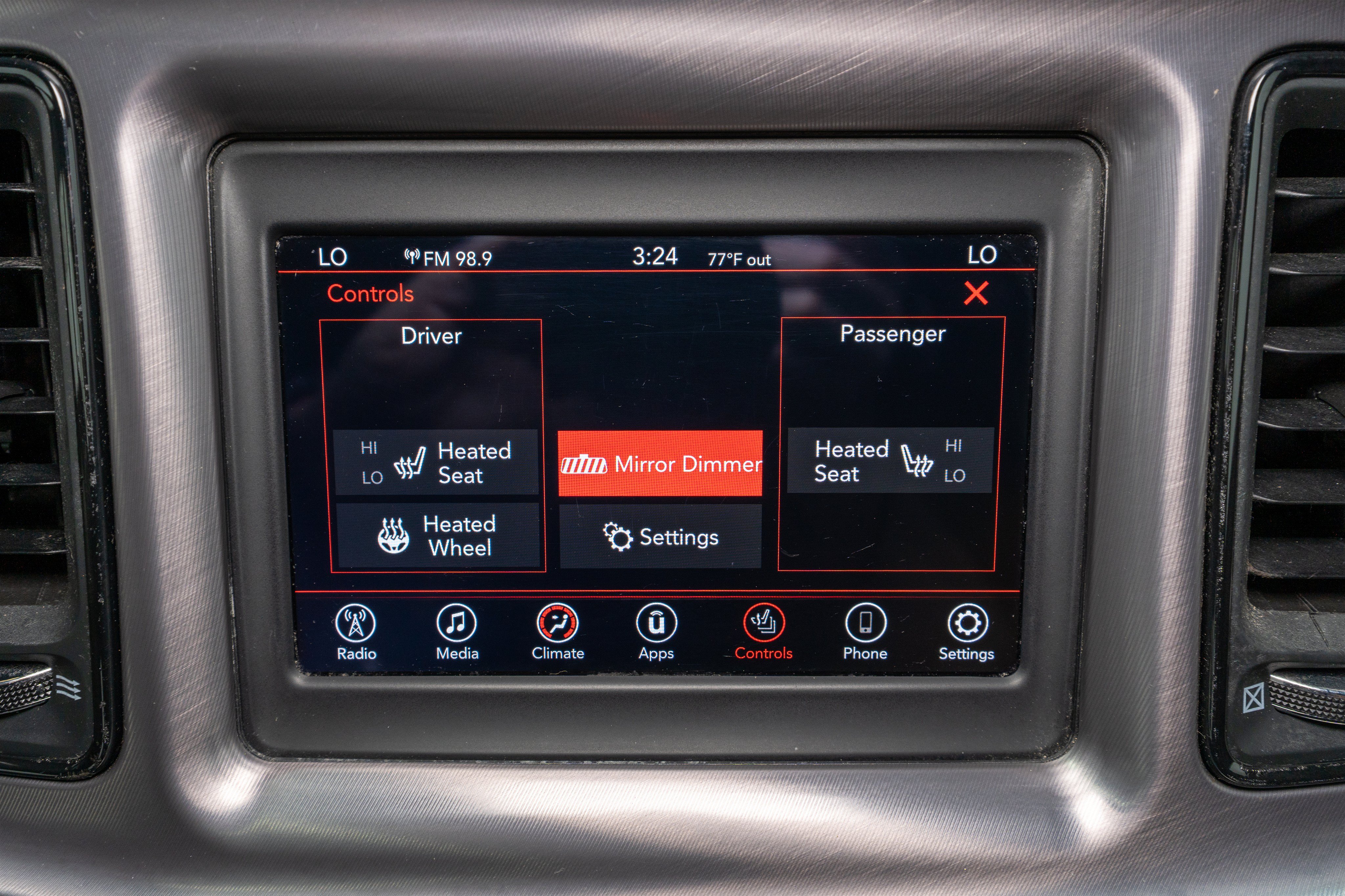Used 2019 Dodge Challenger R/T w/ Driver Convenience Group RWD image 15