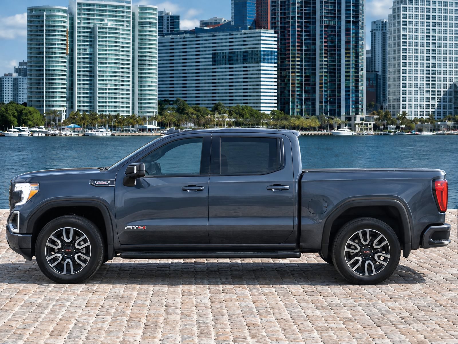 Used 2020 GMC Sierra 1500 AT4 w/ AT4 Premium Package AWD/4WD image 6