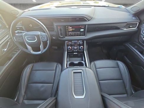 Used 2024 GMC Yukon XL Denali image 20