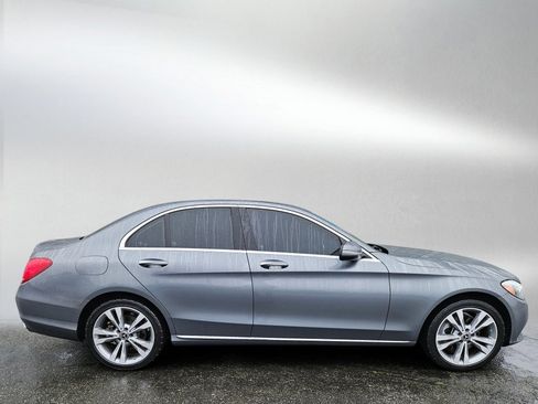 Used 2018 Mercedes-Benz C 300 4MATIC Sedan image 2