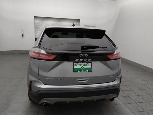 Used 2024 Ford Edge Titanium image 6