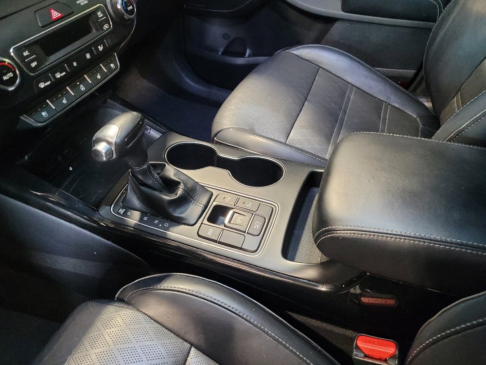 Used 2019 Kia Sorento SX FWD image 26