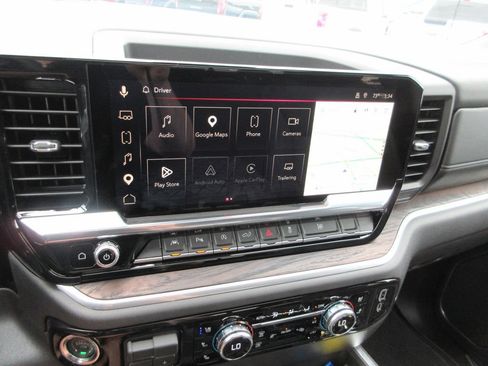 Certified 2026 GMC Sierra 1500 SLT w/ SLT Premium Plus Package AWD/4WD image 32