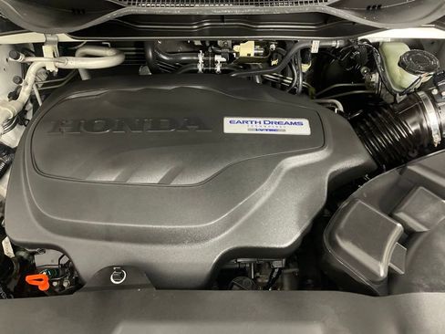 Used 2019 Honda Odyssey Elite image 9