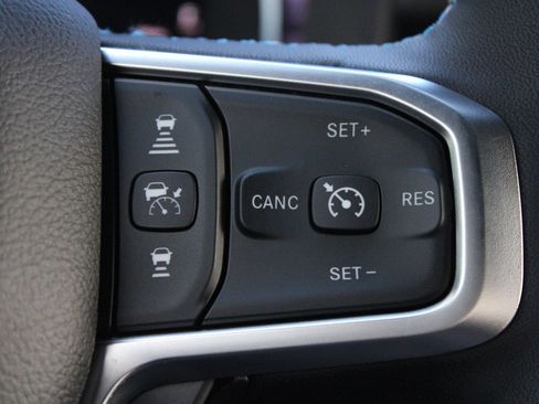 New 2026 RAM 1500 Big Horn AWD/4WD image 40