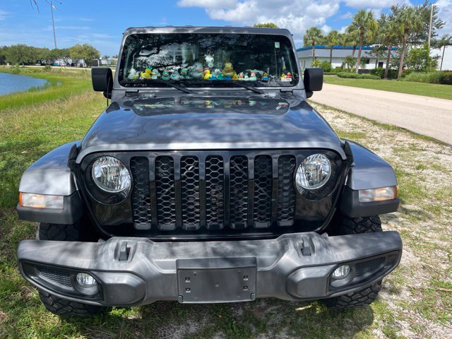Used 2021 Jeep Gladiator Sport AWD/4WD image 2