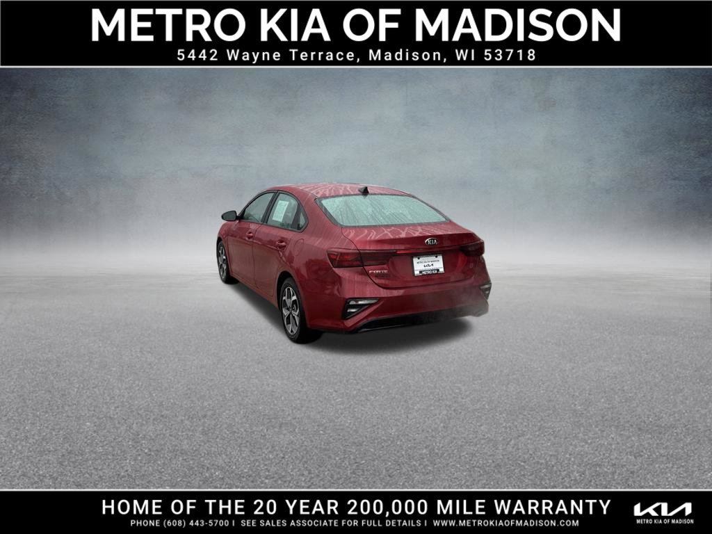 Used 2019 Kia Forte LXS FWD image 4