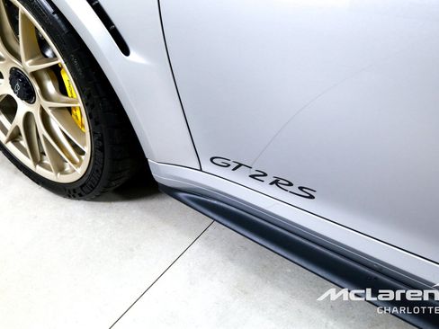 Used 2018 Porsche 911 GT2 RS w/ Weissach Package RWD image 31