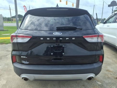 Used 2022 Ford Escape SEL FWD image 3