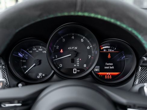 New 2026 Porsche Macan GTS image 27