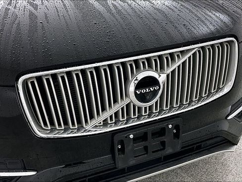 Used 2017 Volvo XC90 T6 Inscription w/ Vision Package image 37