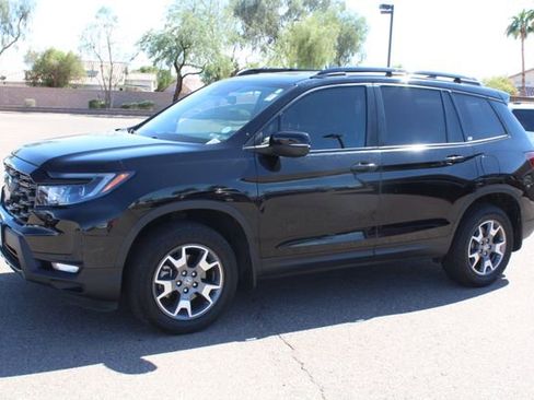 Certified 2022 Honda Passport TrailSport image 1