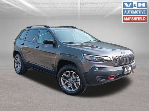 Used 2022 Jeep Cherokee Trailhawk w/ Comfort/Convenience Group AWD/4WD image 8