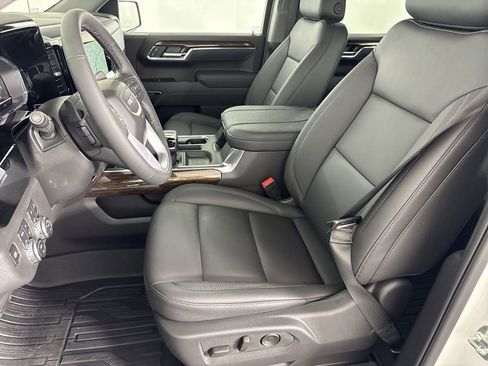 New 2025 GMC Sierra 1500 Elevation w/ Elevation Premium Package image 10