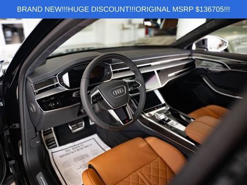 Used 2025 Audi S8 AWD/4WD image 22