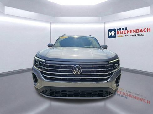 Used 2026 Volkswagen Atlas SE FWD image 8