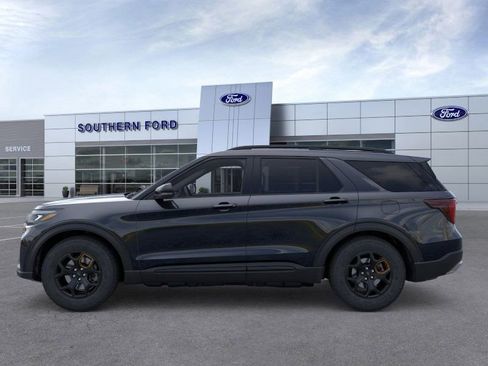 New 2026 Ford Explorer Tremor image 3