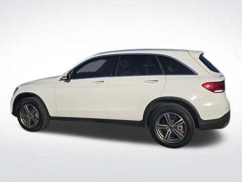 Used 2022 Mercedes-Benz GLC 300 image 4