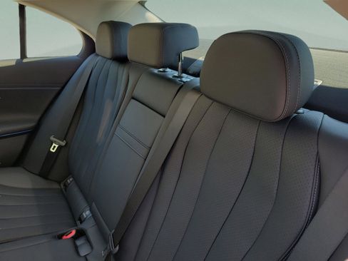 New 2026 Mercedes-Benz E 350 Sedan image 9