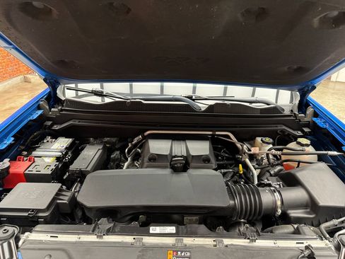 Used 2023 Chevrolet Colorado LT w/ LT Convenience Package AWD/4WD image 25
