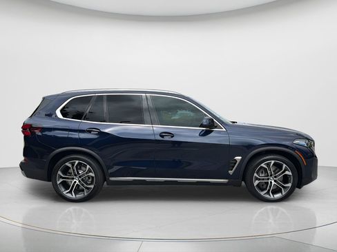 New 2026 BMW X5 xDrive50e image 16