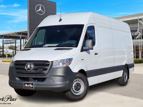 New 2024 Mercedes-Benz eSprinter 170 Cargo image 1