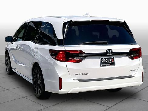 Used 2025 Honda Odyssey Sport-L image 12