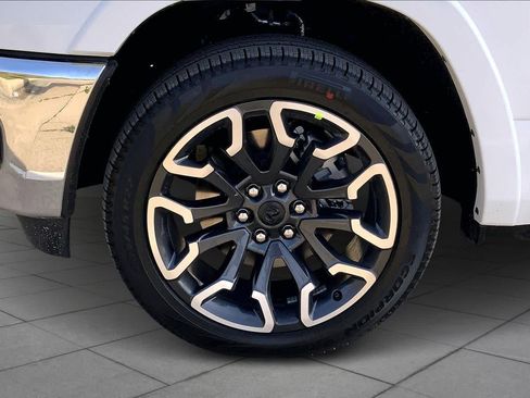 New 2026 RAM 1500 Limited w/ Trailer Tow Group image 11