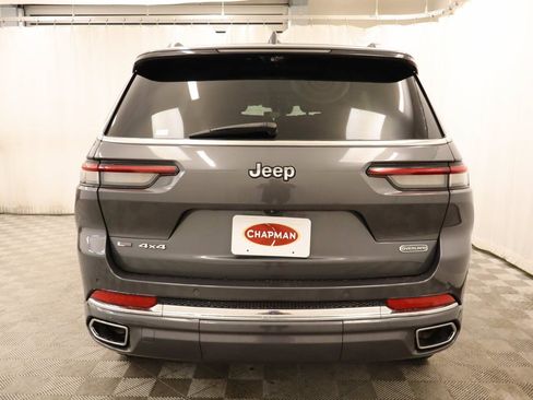 Used 2022 Jeep Grand Cherokee L Overland w/ Luxury Tech Group IV AWD/4WD image 5
