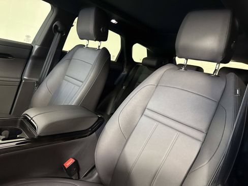 New 2026 Land Rover Range Rover Evoque S AWD/4WD image 20