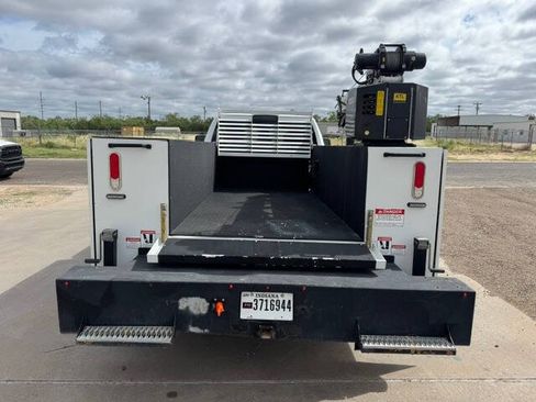 Used 2024 RAM 3500 Tradesman AWD/4WD image 8