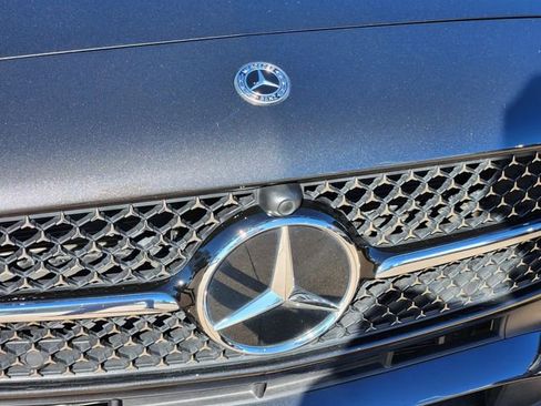 Used 2023 Mercedes-Benz C 300 Sedan image 11