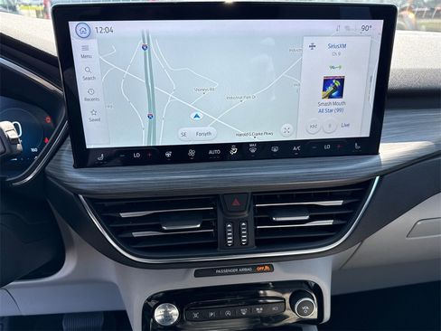 Certified 2023 Ford Escape Platinum image 29