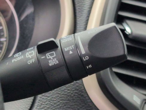 Used 2015 Jeep Cherokee Limited w/ Luxury Group image 26