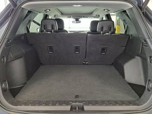 Used 2019 Chevrolet Equinox Premier FWD image 29