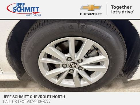 Used 2025 Toyota Camry LE image 14