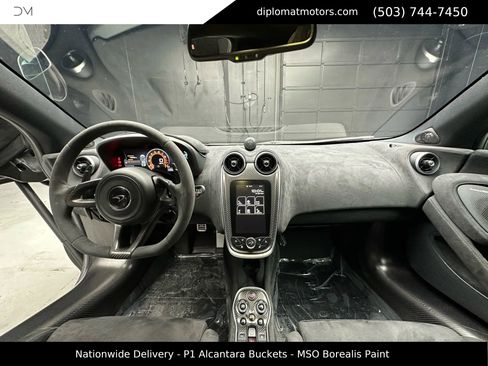 Used 2019 McLaren 600LT image 24