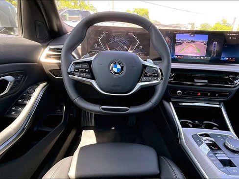 Used 2026 BMW 330i xDrive Sedan AWD/4WD image 6
