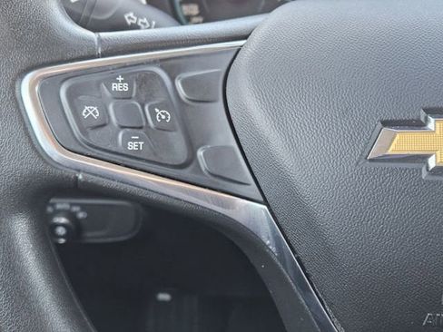 Used 2018 Chevrolet Equinox LT image 28