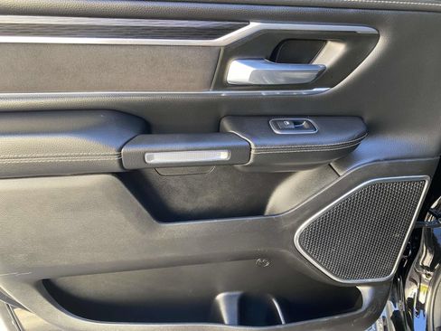 Used 2023 RAM 1500 Laramie AWD/4WD image 14