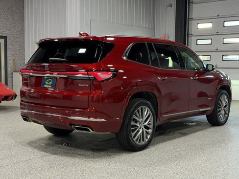 Certified 2026 Buick Enclave Avenir w/ Super Cruise Package AWD/4WD image 5
