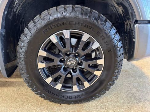 Used 2017 Nissan Titan PRO-4X w/ Pro-4x Convenience Package AWD/4WD image 54