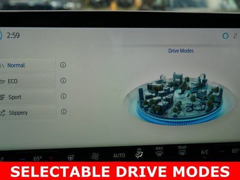 Used 2023 Ford Escape ST-Line w/ Equipment Group 301A image 10