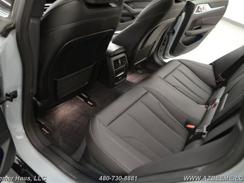 Used 2022 BMW i4 eDrive40 w/ M Sport Package image 26