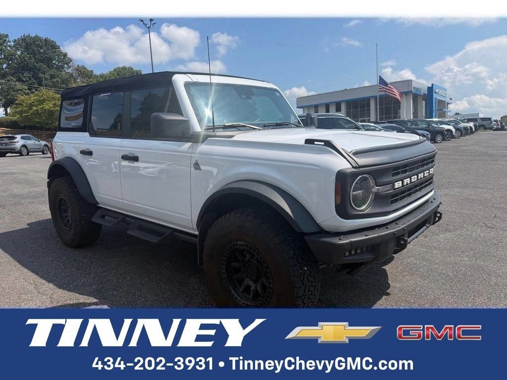 Used 2023 Ford Bronco Black Diamond w/ Sasquatch Package AWD/4WD image 1