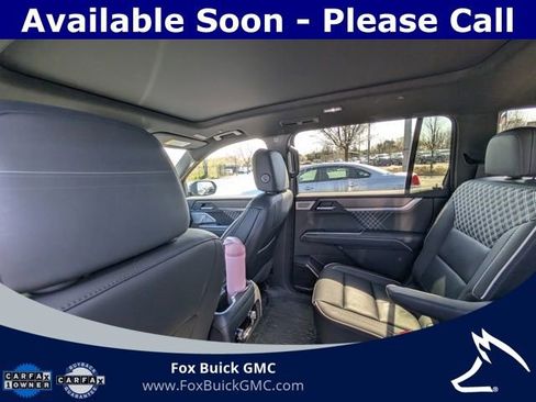 Certified 2025 GMC Acadia Denali w/ Super Cruise Package AWD/4WD image 9