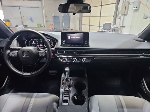 Certified 2025 Honda Civic Sport image 13