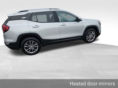 Used 2022 GMC Terrain SLT image 24